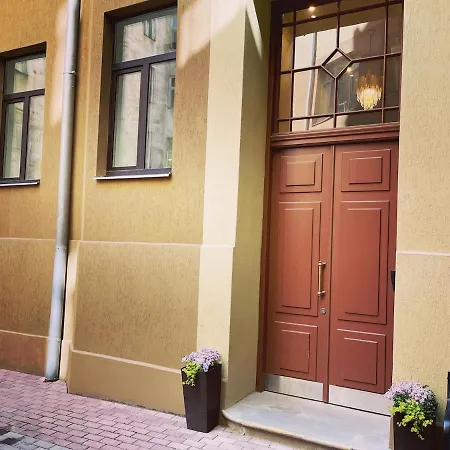 Cozy Design In A Classic Style Διαμέρισμα