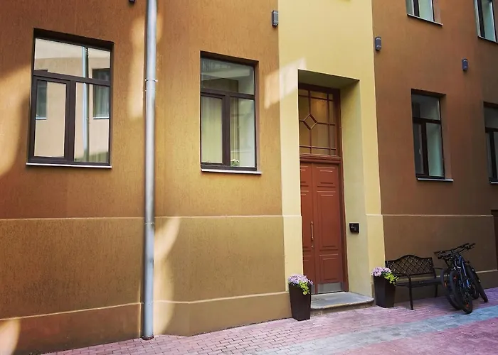 Cozy Design In A Classic Style Dzīvoklis