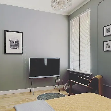 アパート Cozy Design In A Classic Style