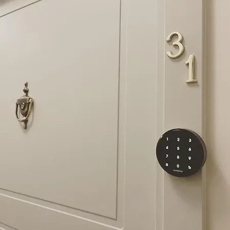 Apartman Cozy Design In A Classic Style *