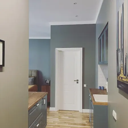 Apartman Cozy Design In A Classic Style *